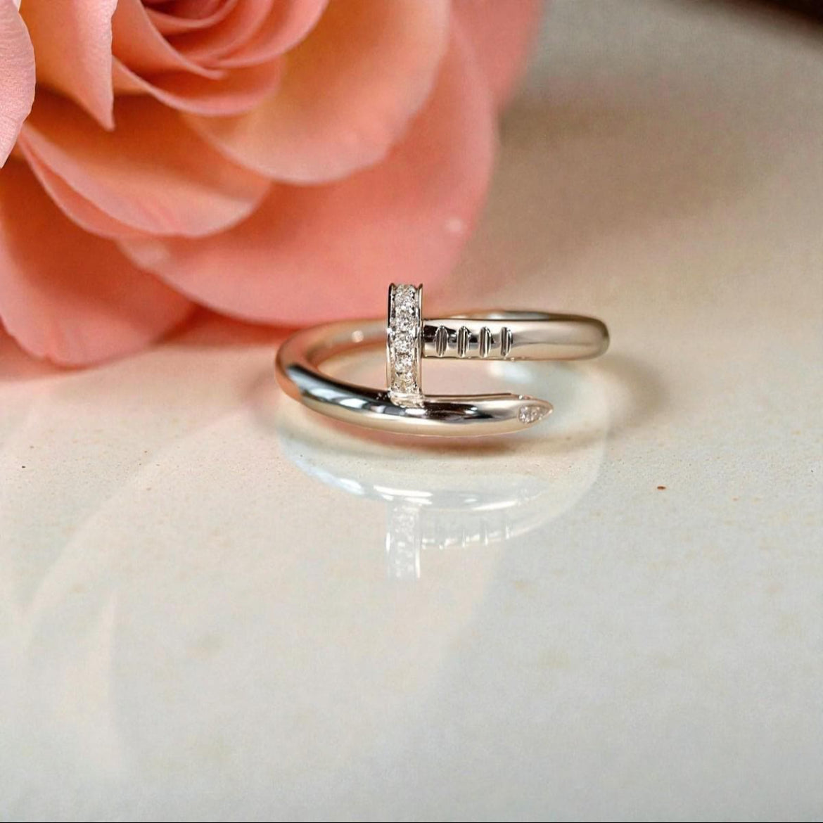 Get Hammered Ring - 18k Solid Gold (small)