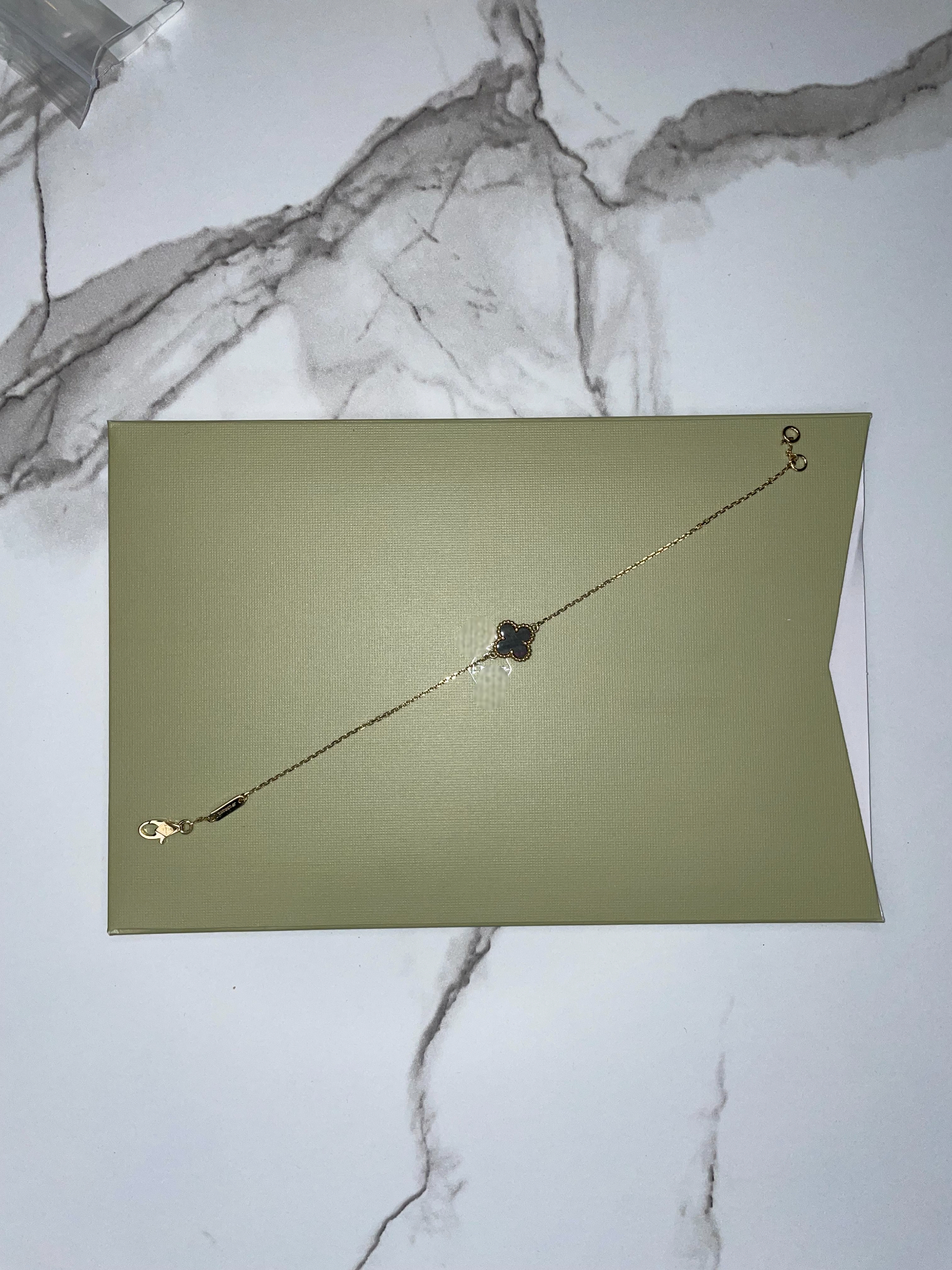 Stormy Bracelet - 18k Yellow Gold, Grey