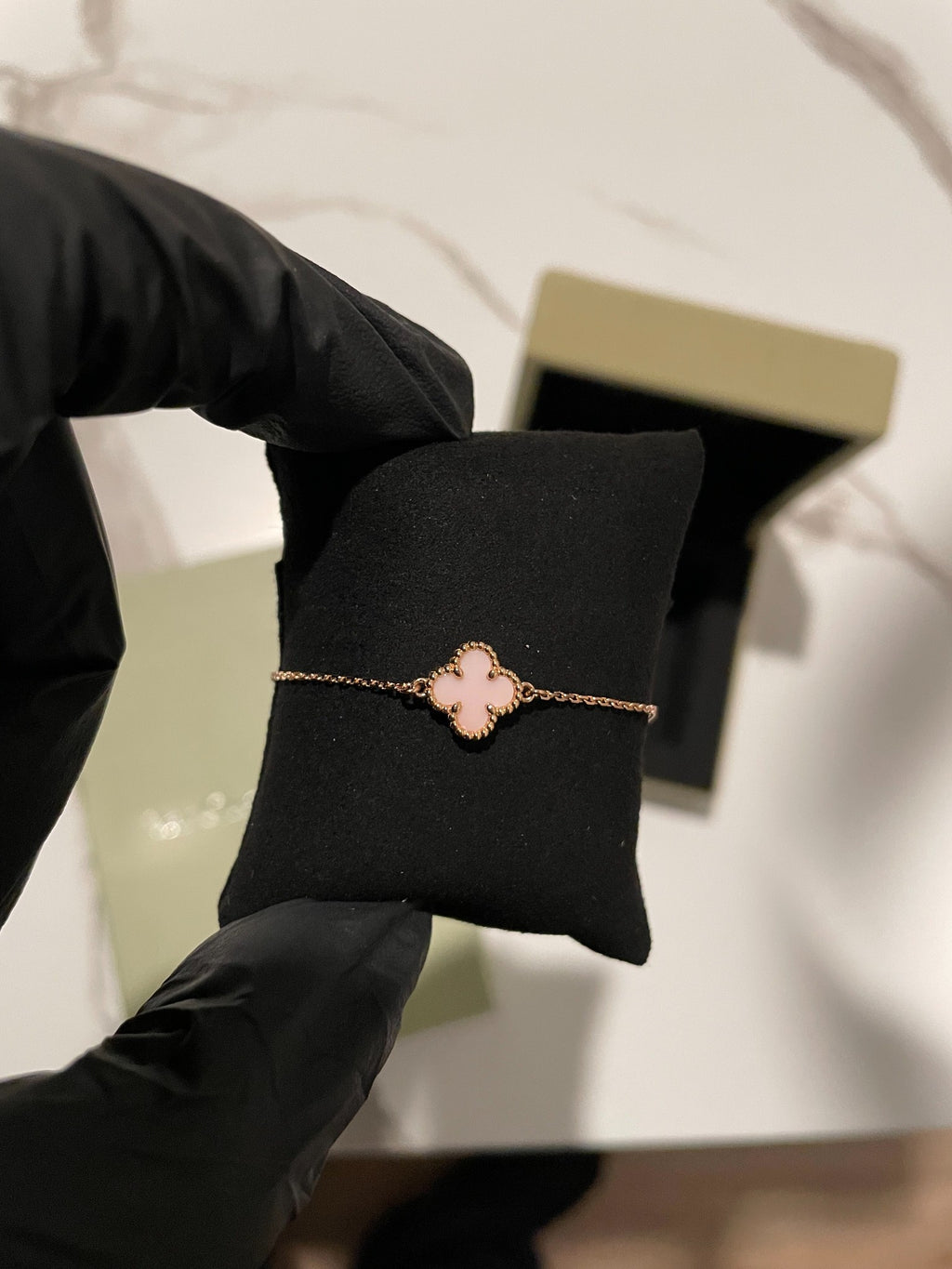 Stormy Bracelet - 18k Rose Gold, Pink