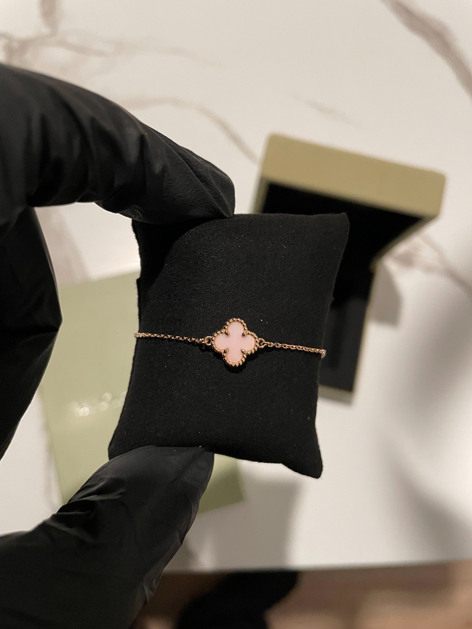 Stormy Bracelet - 18k Rose Gold, Pink