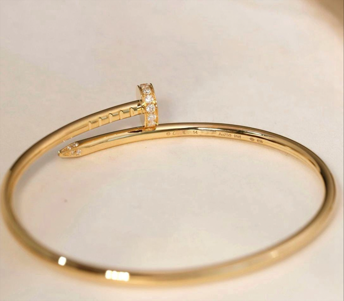 Get Hammered Bracelet - 18k Solid Gold (small)