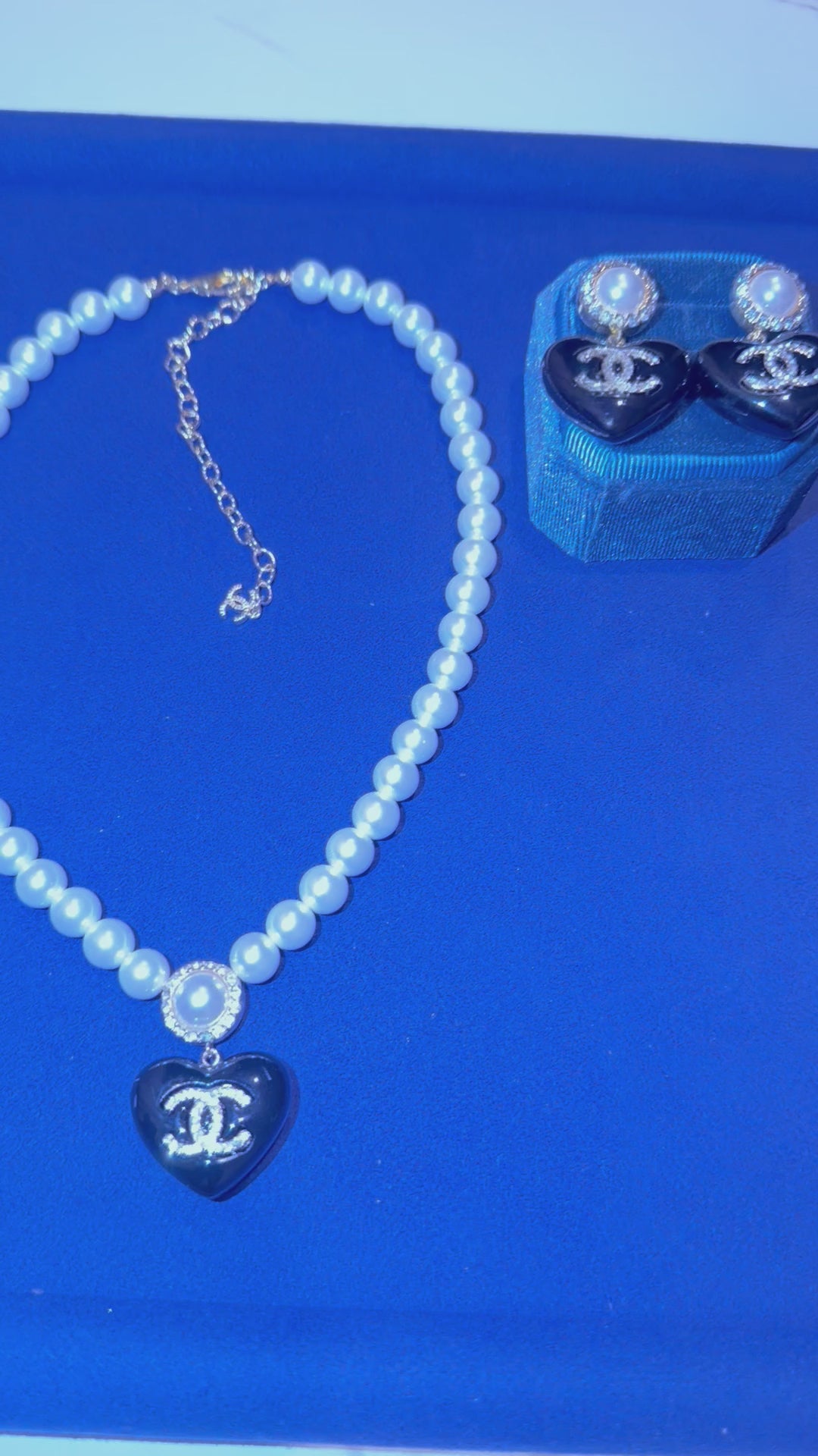 Midnight Romance Necklace - Stainless